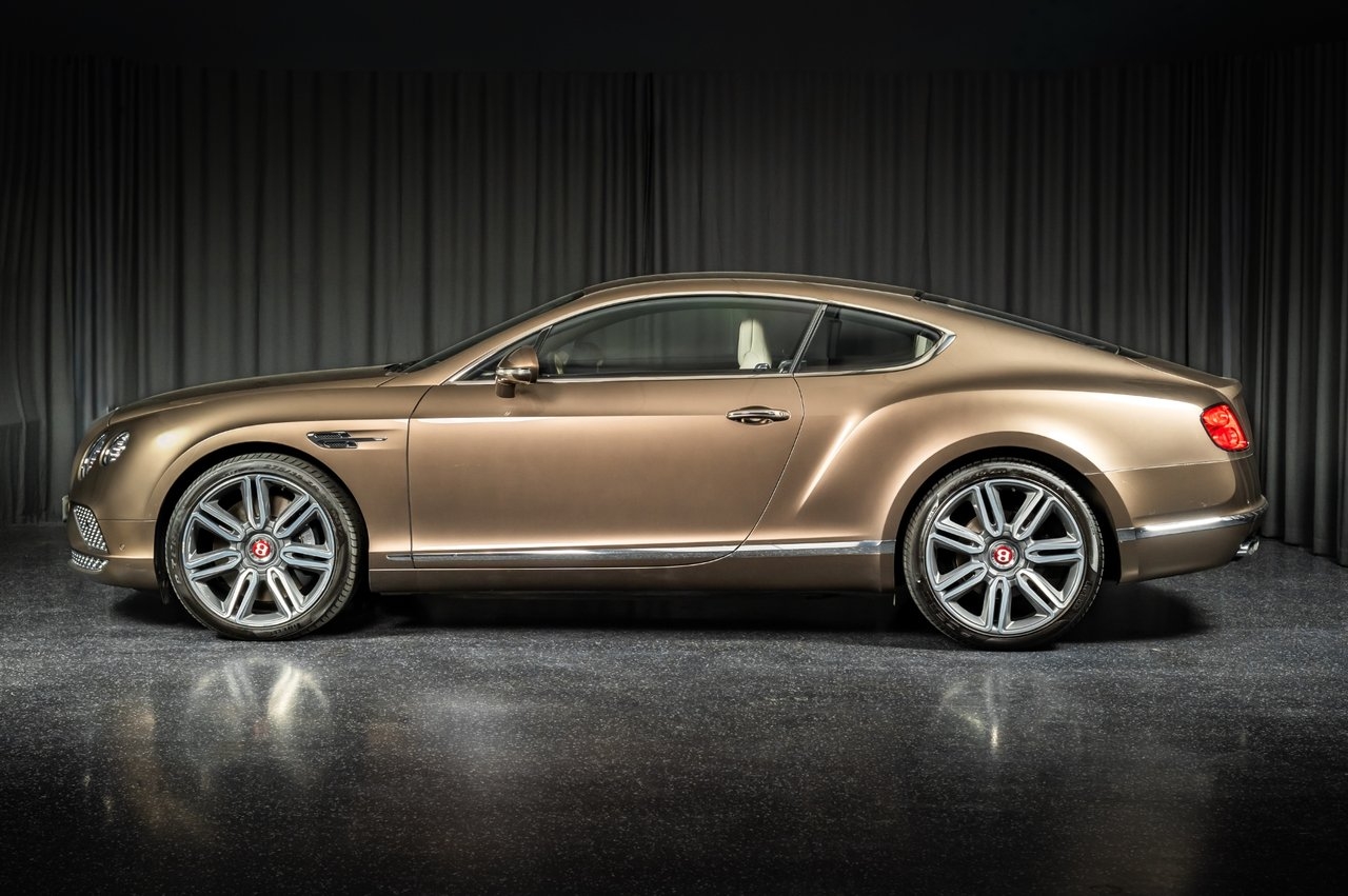 Bentley Continental GT 4.0 V8 Mulliner 2016, photo 3/10