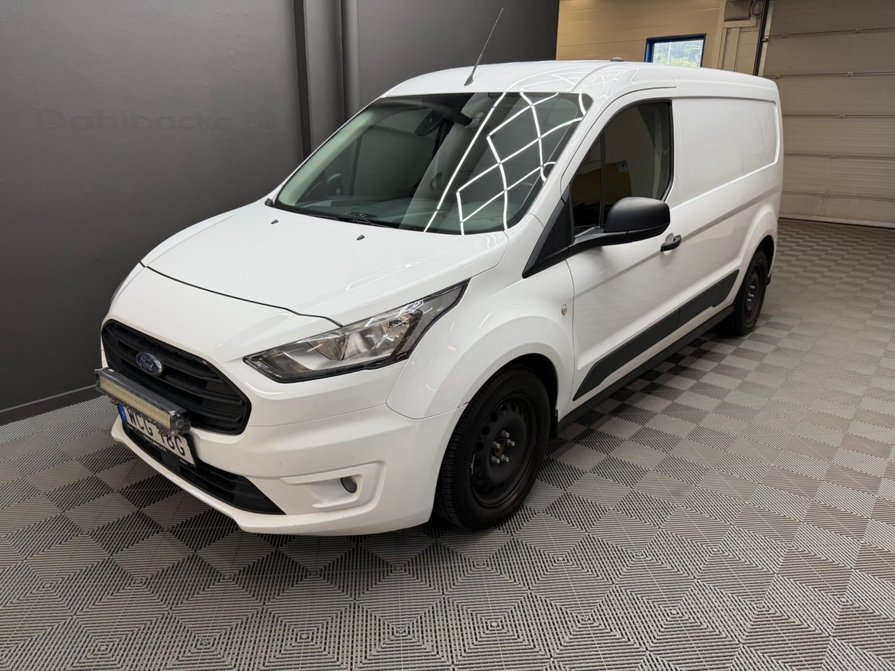 Ford Transit Connect 2020, kuva 2/8