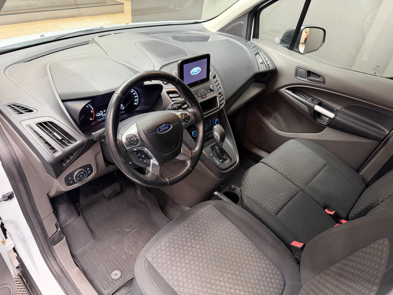 Ford Transit Connect 2020, kuva 6/8