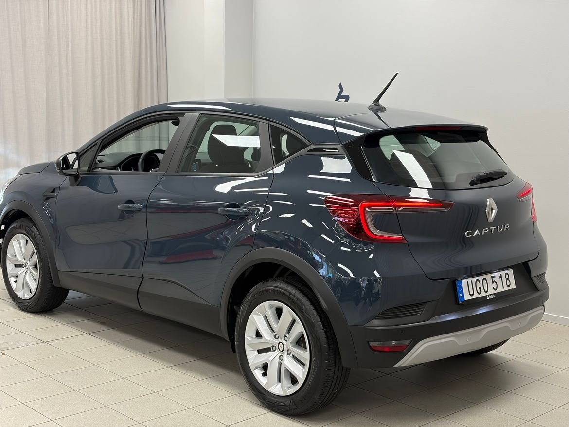 Renault Captur TCe 140 Equilibre EDC 2024, photo 3/10
