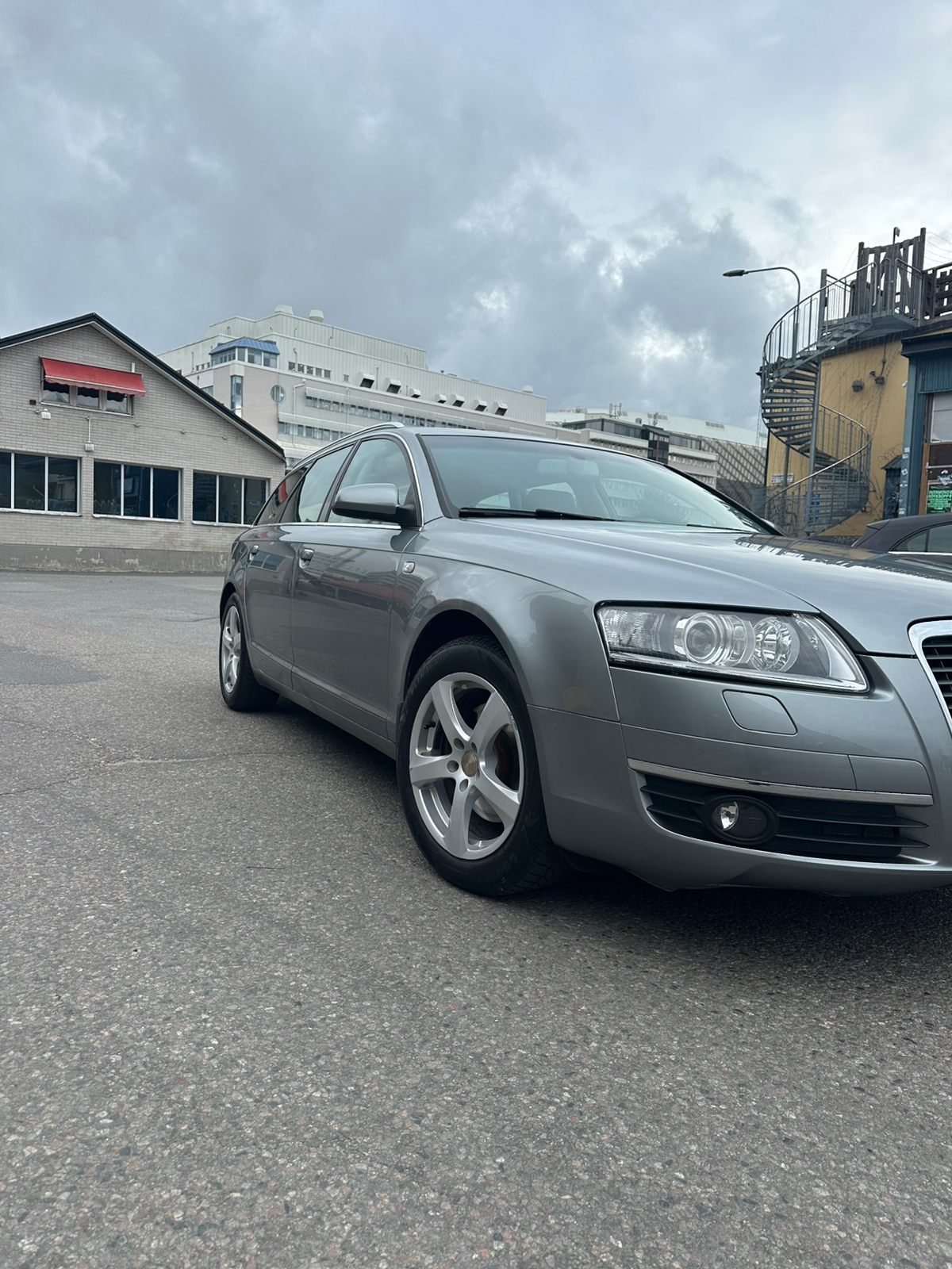 Audi A6 Avant 2.0 TDI Multitronic 2008, bild 4/9