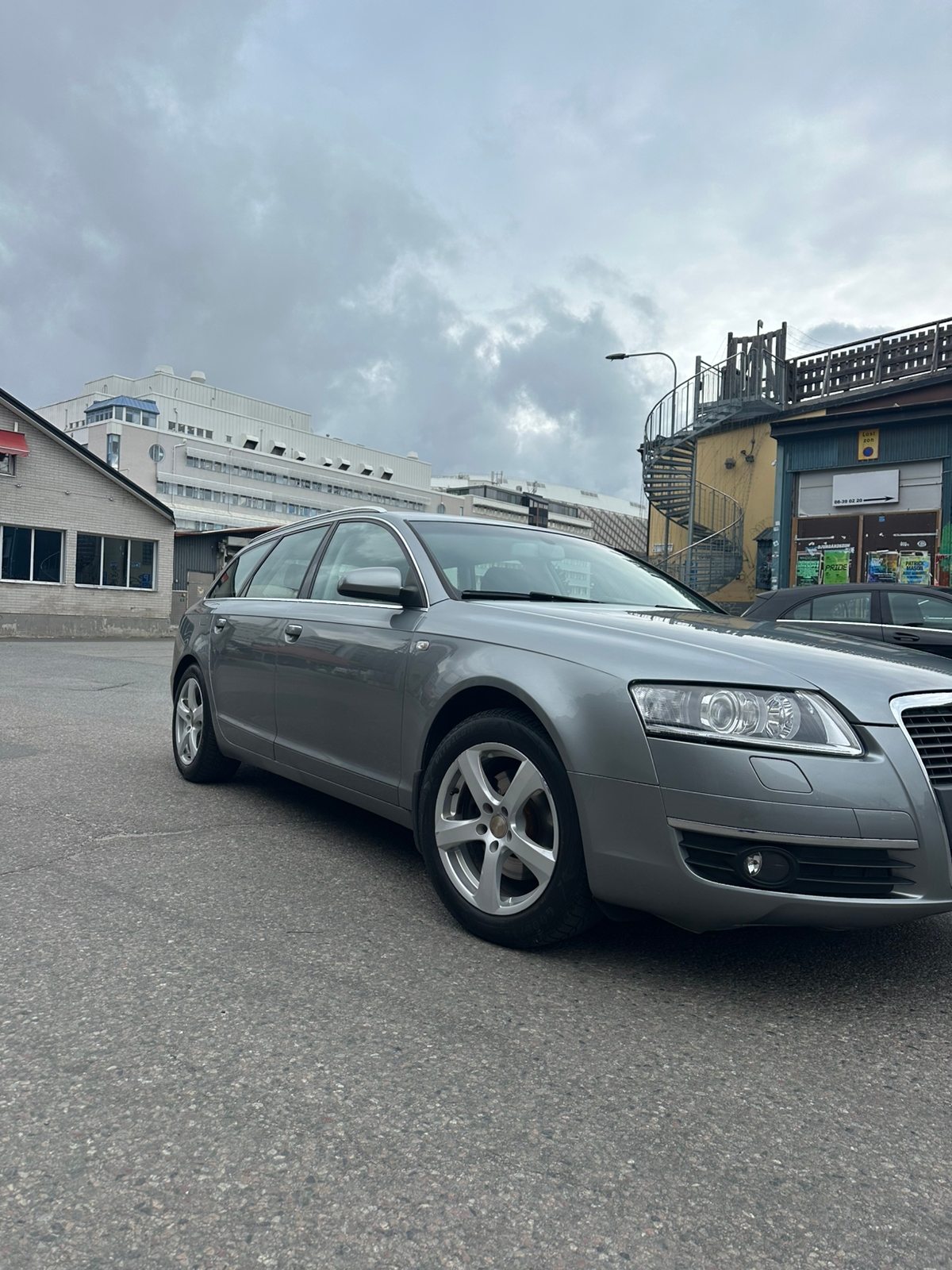 Audi A6 Avant 2.0 TDI Multitronic 2008, bild 3/9
