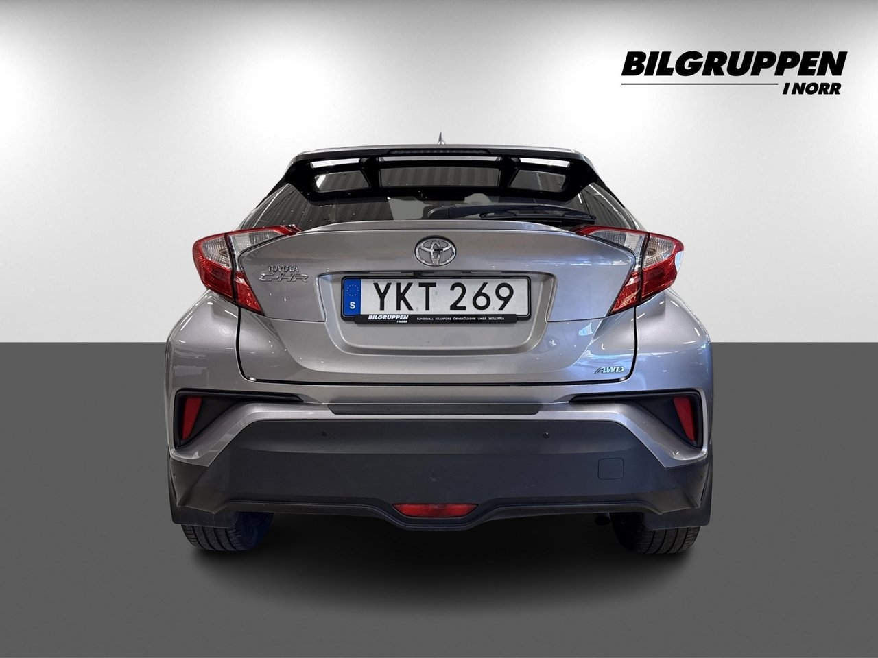 Toyota C-HR 2017, kuva 5/10