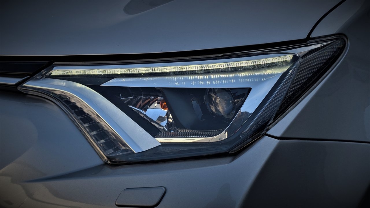 Toyota RAV4 2018, bild 7/10