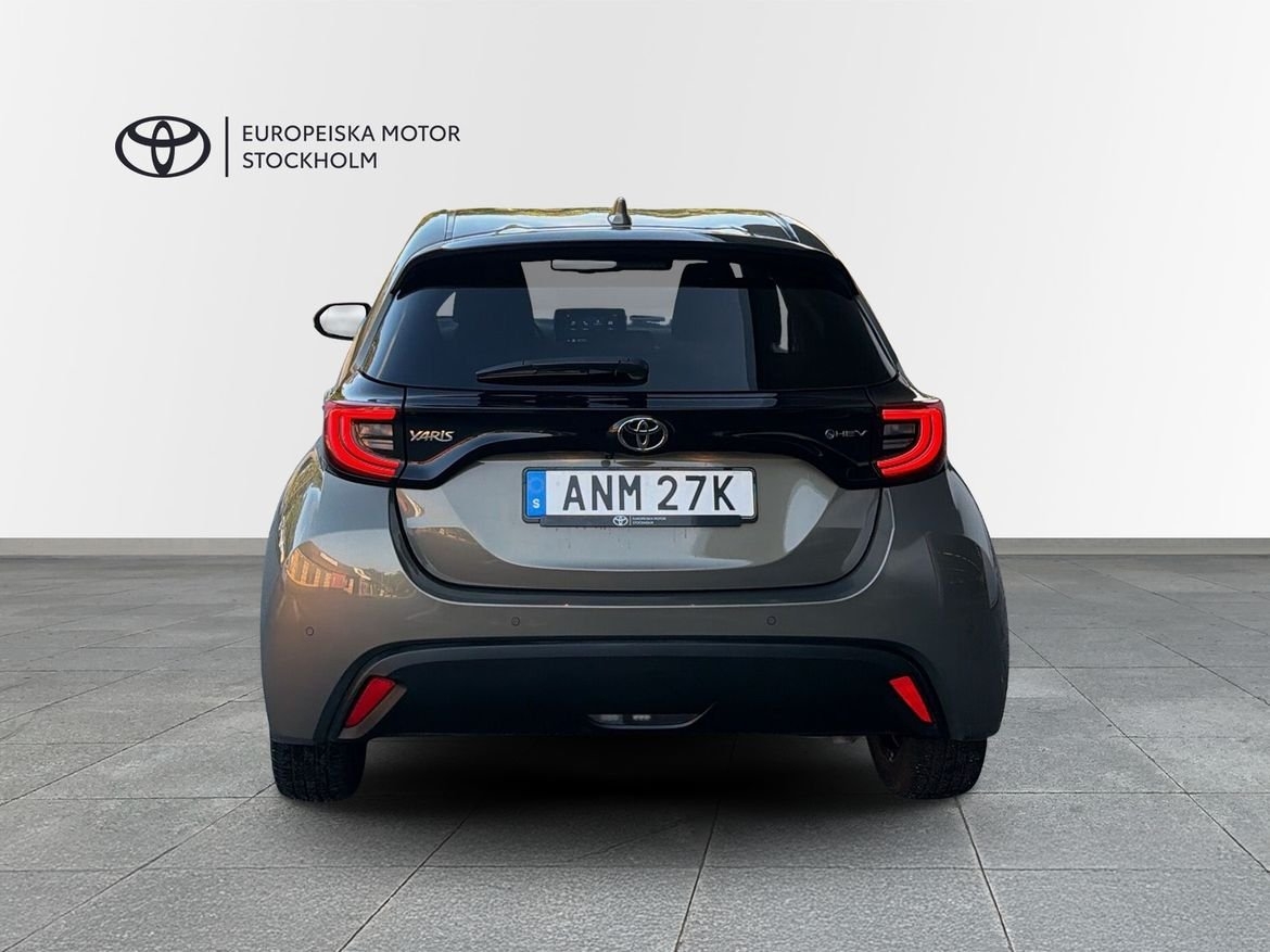 Toyota Yaris 2024, bild 4/13