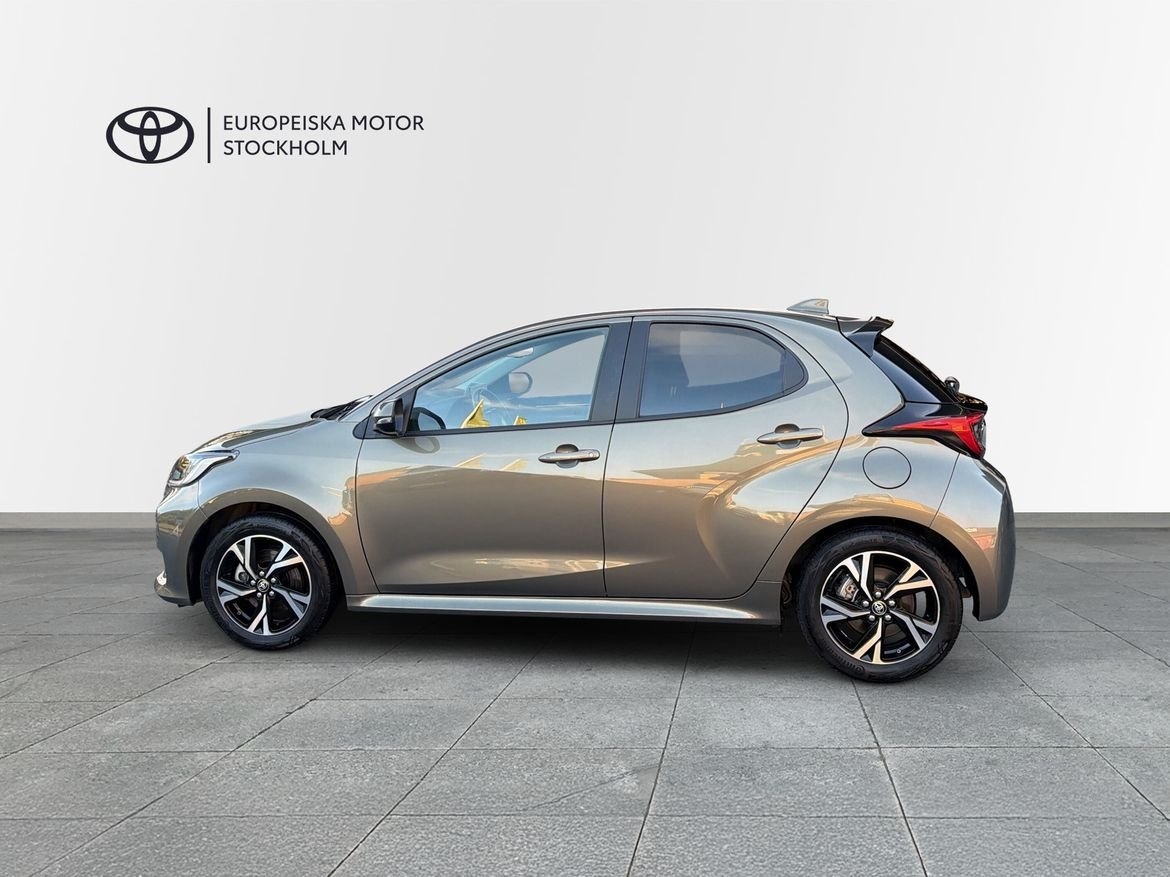 Toyota Yaris 2024, bild 3/13