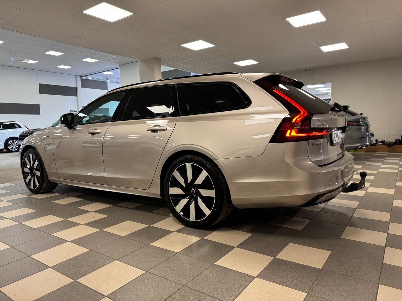 Volvo V90 2024, bild 5/10