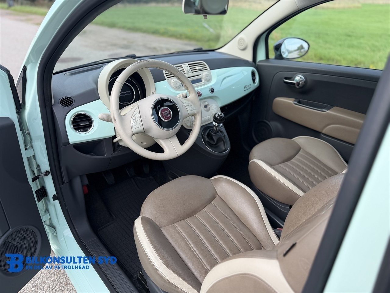 Fiat 500 1.2 8V Manuell, 69hk Lounge 2015, bild 2/10