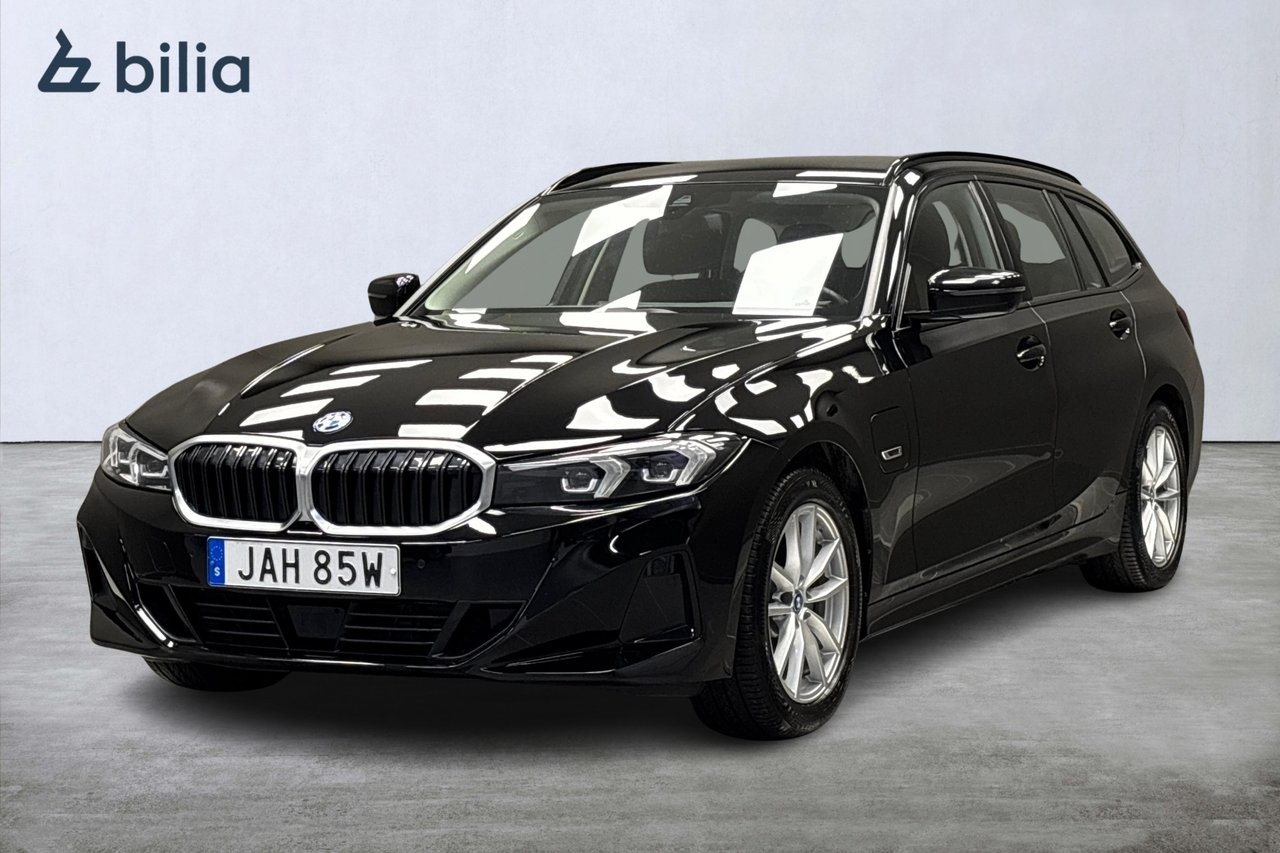 BMW 330 2023, bild 6/10