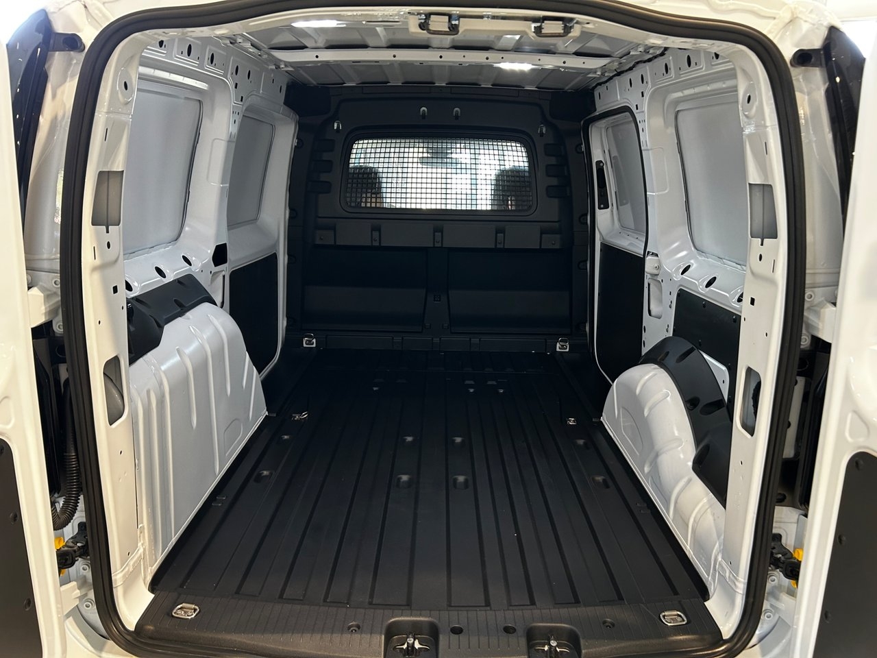 Ford Transit Connect 2025, photo 6/10