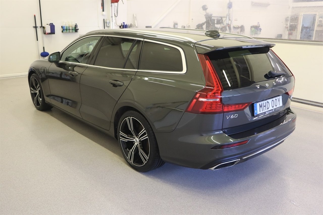 Volvo V60 2022, kuva 2/10