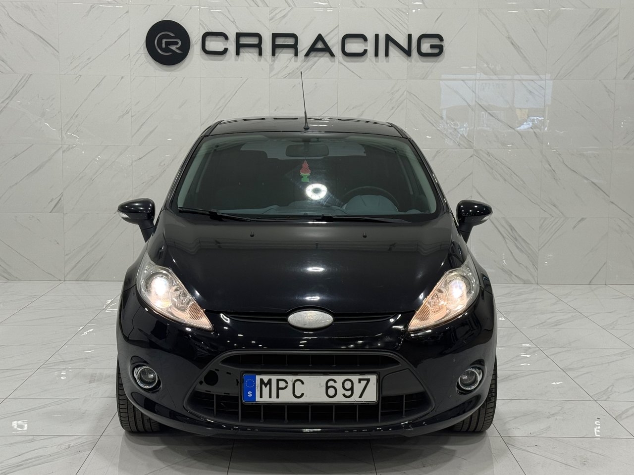 Ford Fiesta 5-dörrar 1.25 Titanium 2011, bild 2/10