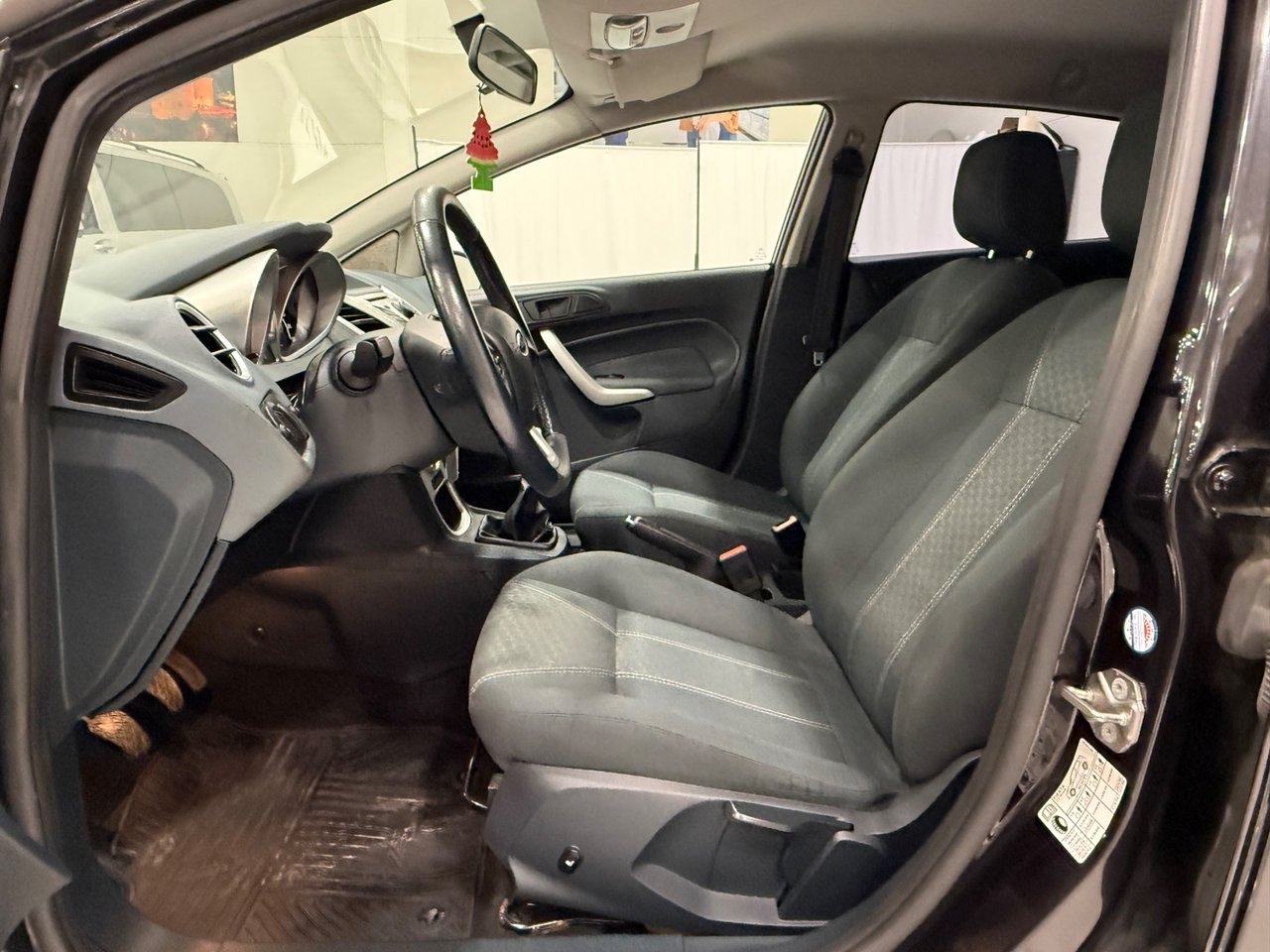 Ford Fiesta 5-dörrar 1.25 Titanium 2011, bild 5/10