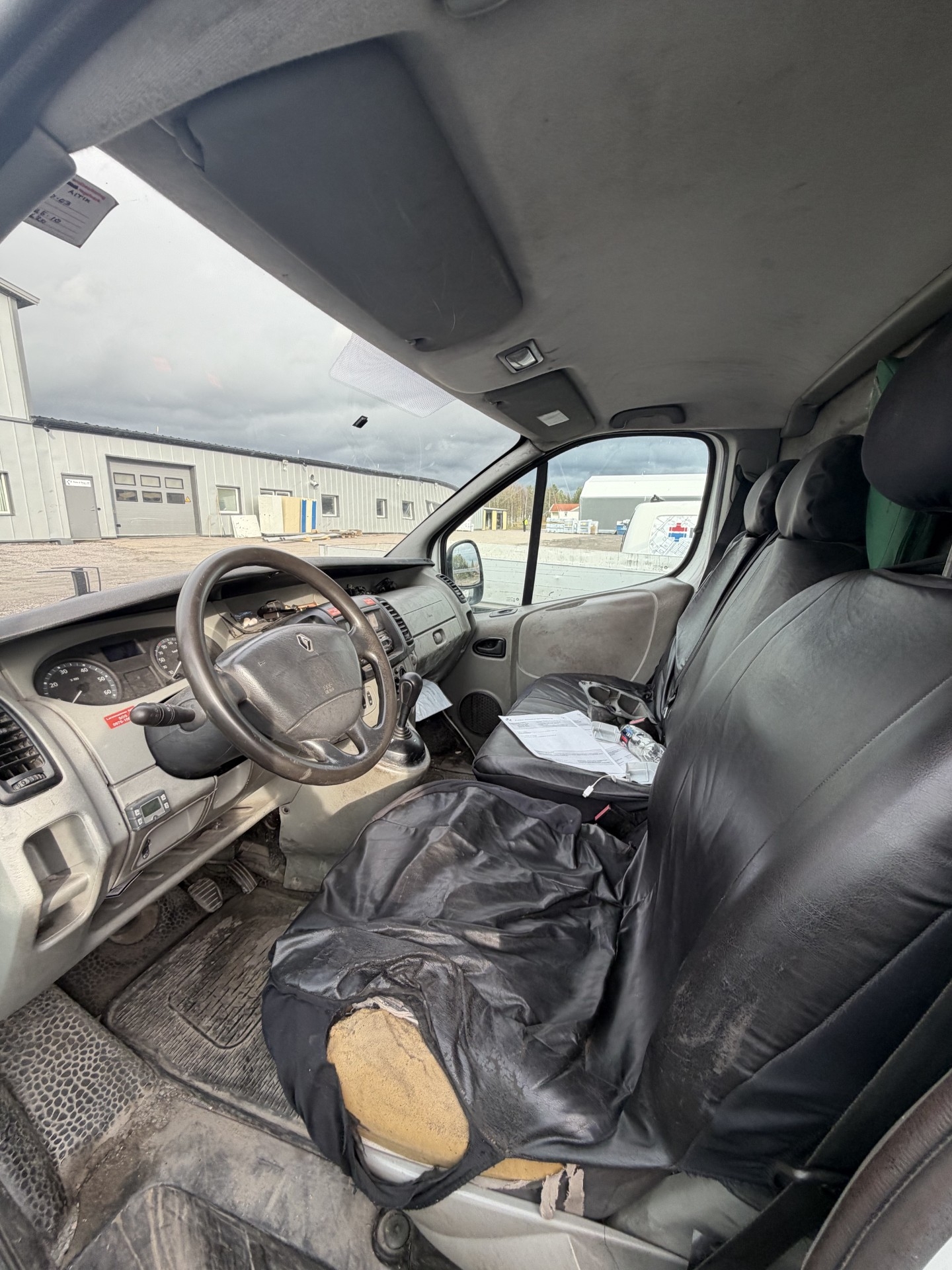 Renault Trafic 2008, bild 2/2