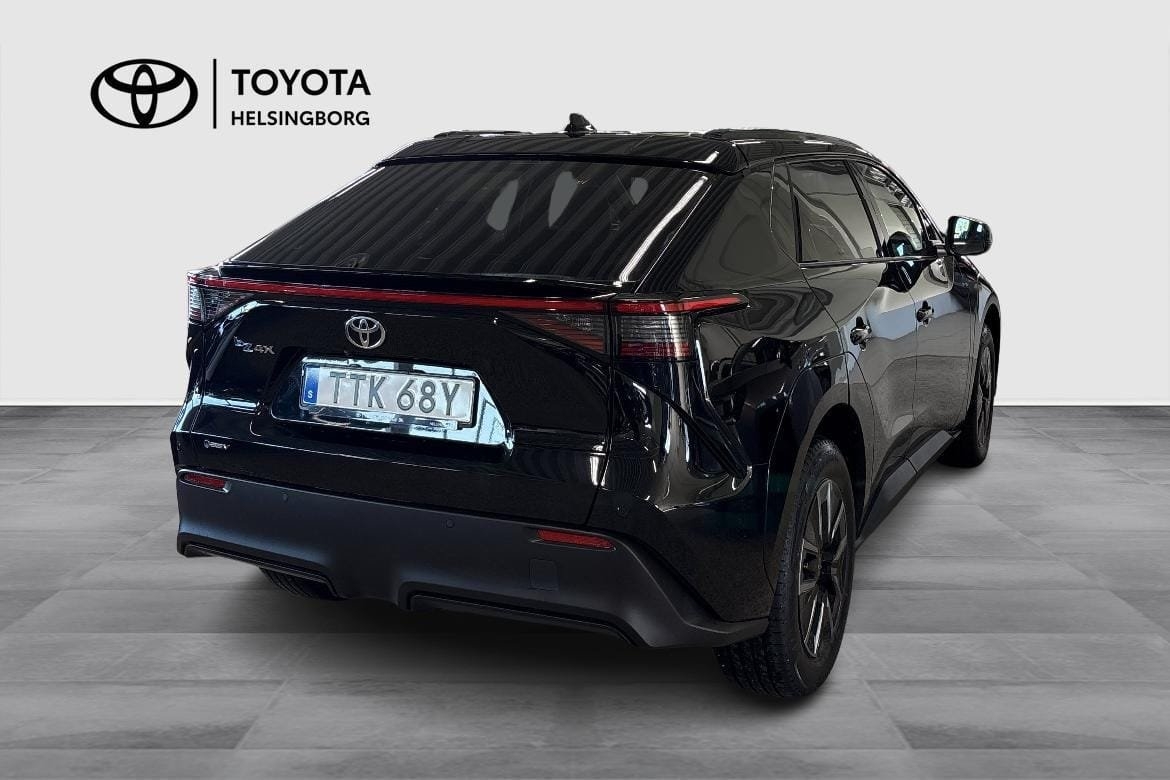 Toyota bZ4X ACTIVE TECH 2026, bild 4/10