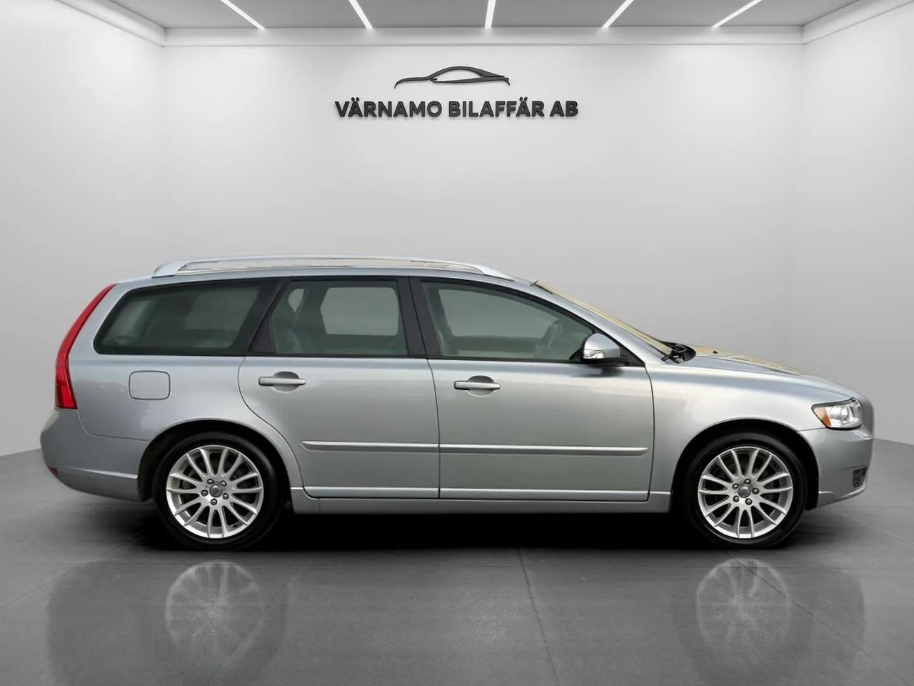 Volvo V50 2011, kuva 5/10