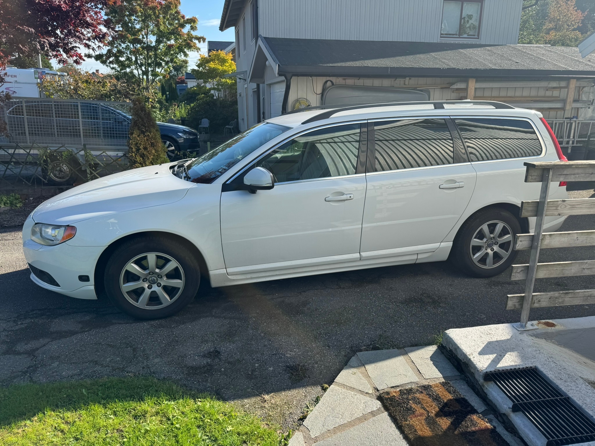 Volvo V70 T4F Powershift 2013, bild 2/4
