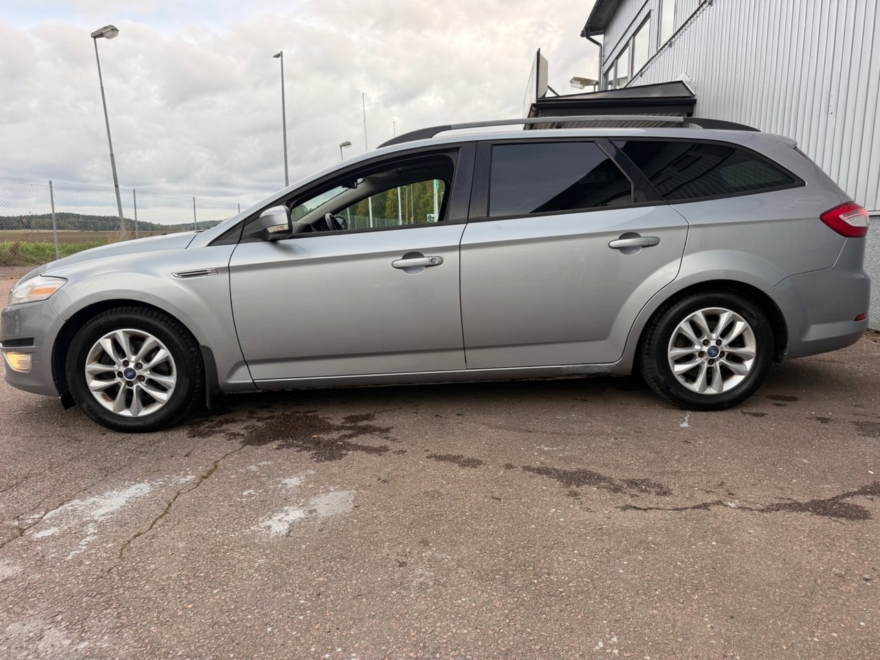 Ford Mondeo 2011, kuva 6/10