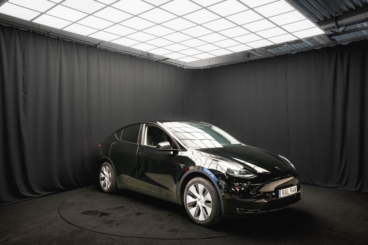 Tesla Model Y 2023, bild 5/10
