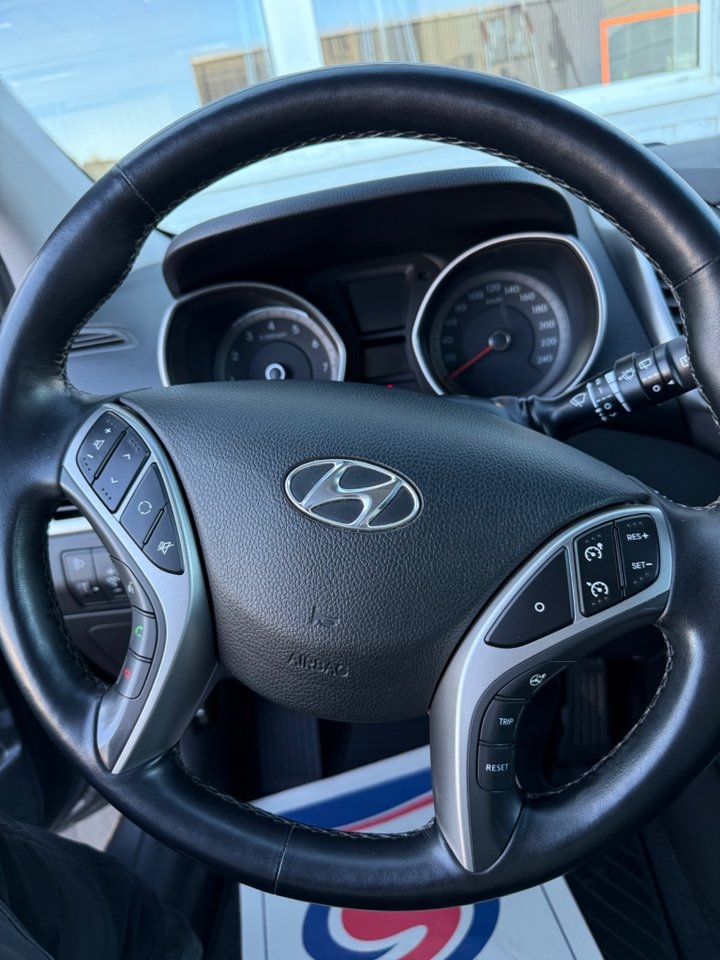 Hyundai i30 2014, bild 7/9