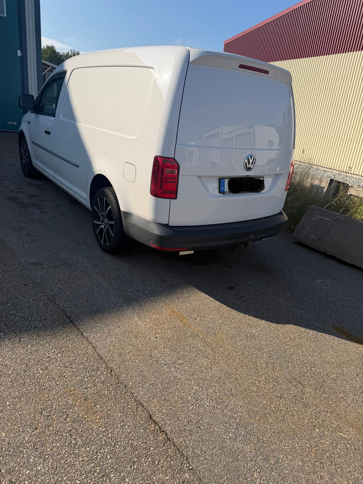 Volkswagen Caddy Maxi 2018, bild 3/5