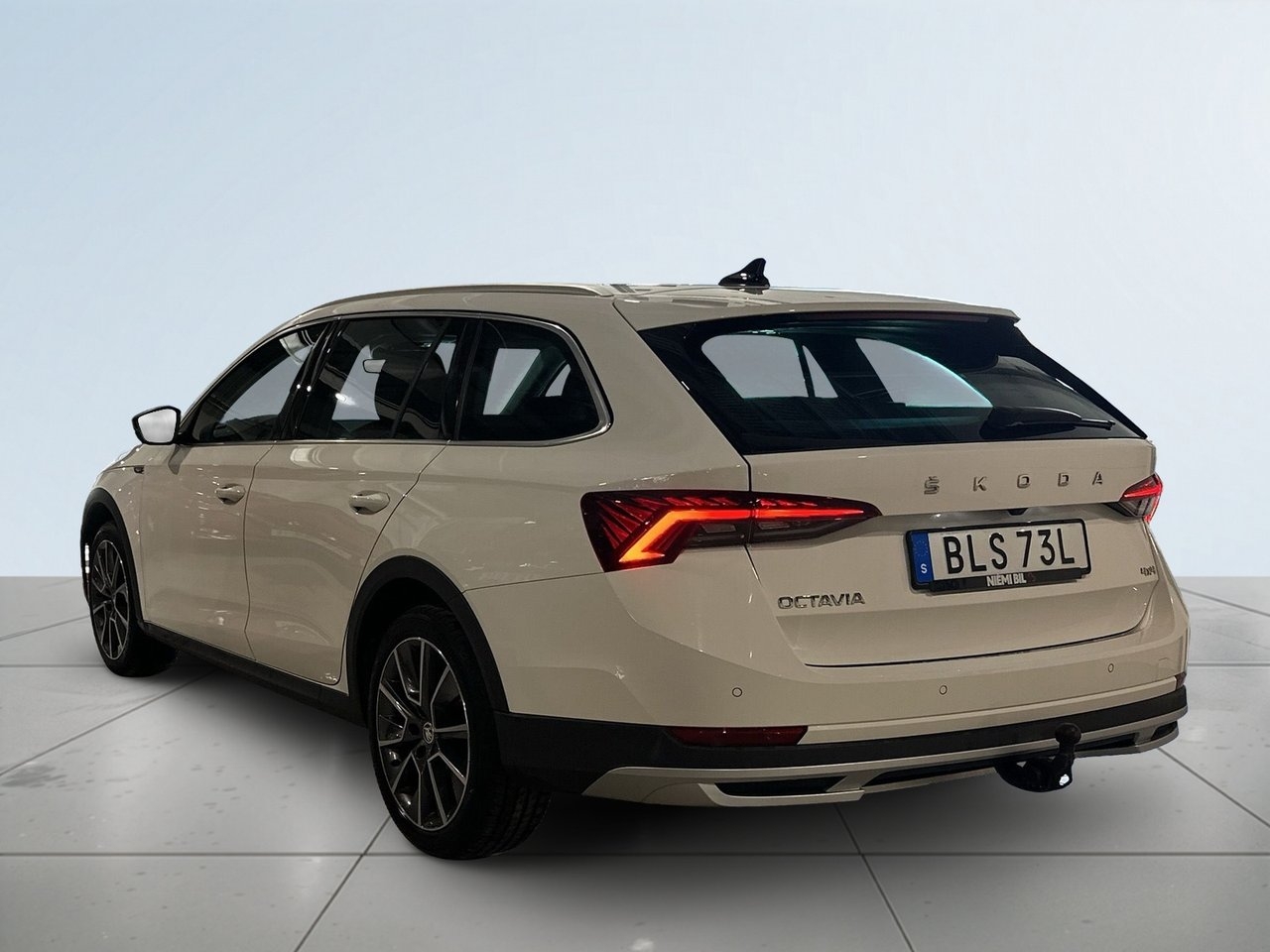 Skoda Octavia Scout 2.0 4x4 Drag Dvärm 2022, kuva 5/10