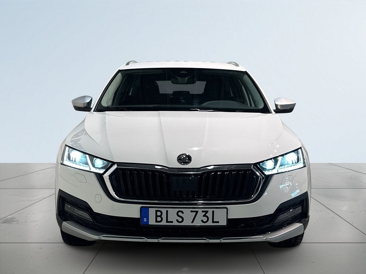 Skoda Octavia Scout 2.0 4x4 Drag Dvärm 2022, kuva 2/10