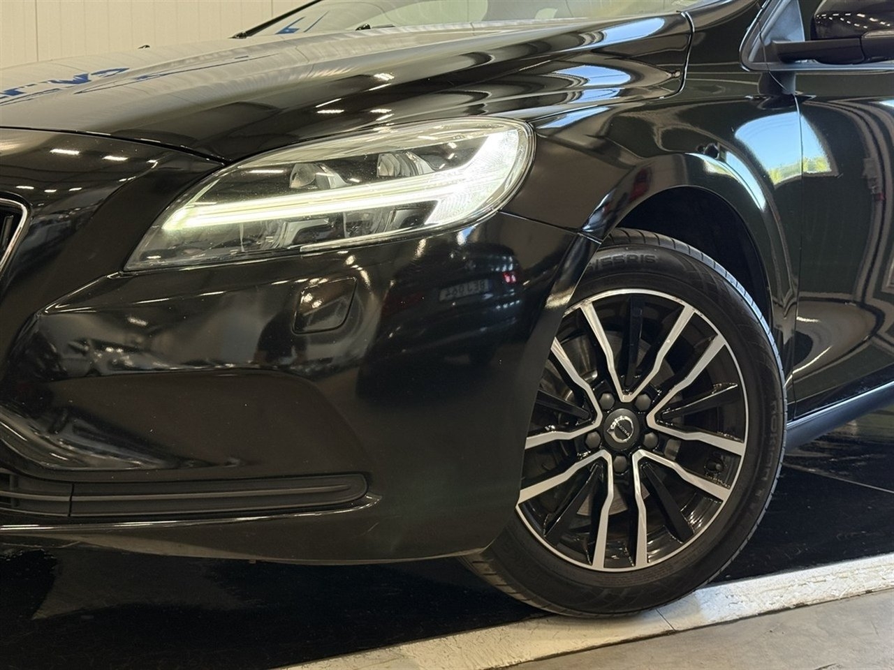 Volvo V40 2017, bild 2/10