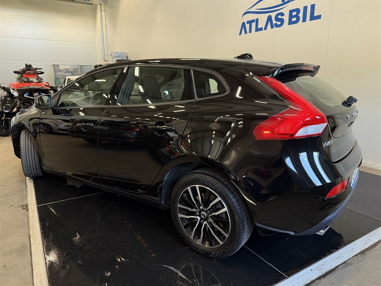 Volvo V40 2017, bild 4/10
