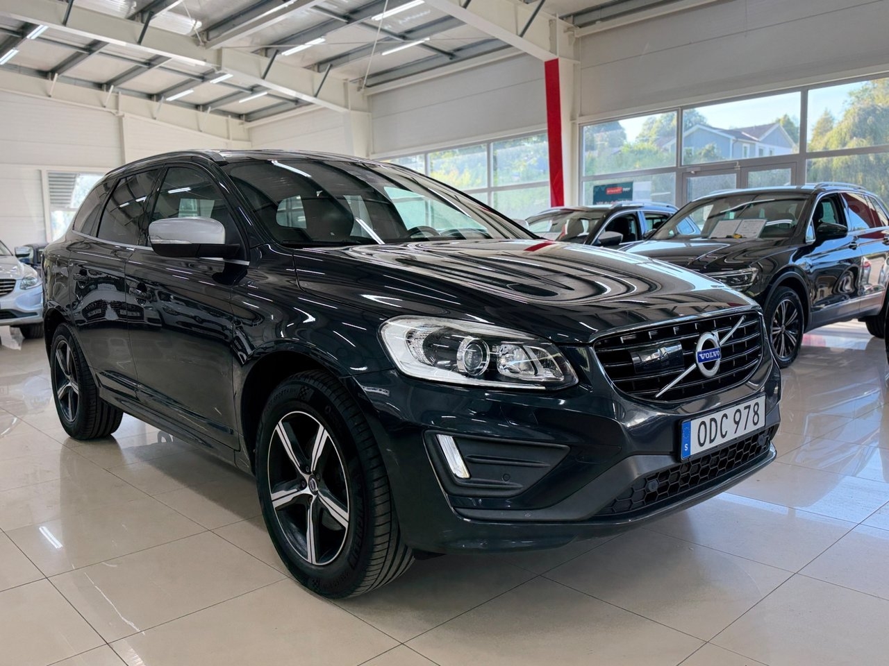 Volvo XC60 D4 Classic R-Design 2017, bild 3/10