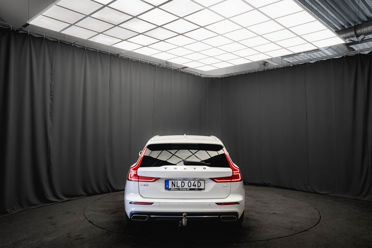 Volvo V60 Recharge T6 AWD LÄDER DRAG 2022, bild 7/10