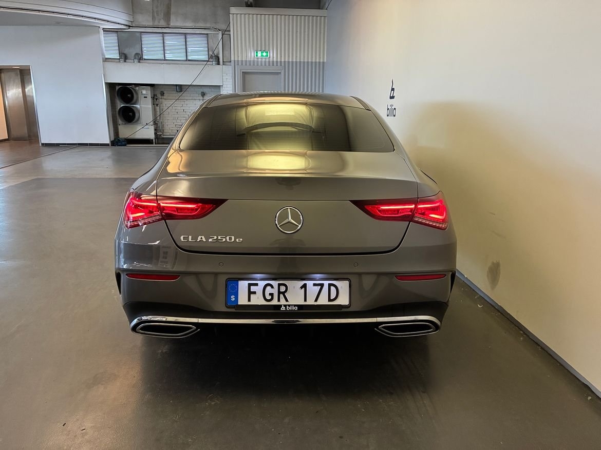 Mercedes-Benz CLA 250 e AMG Line 2021, photo 6/10