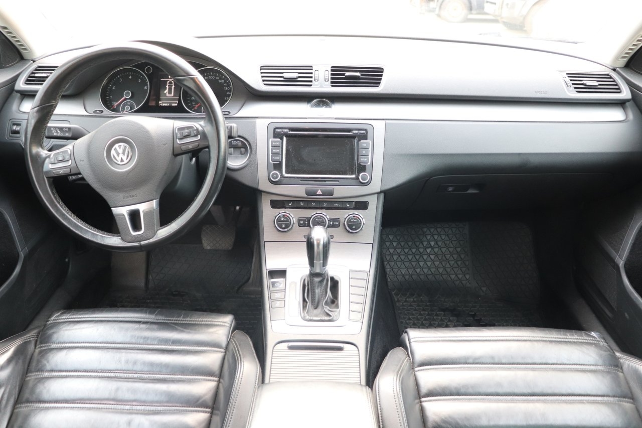 Volkswagen Passat 2012, bild 7/9