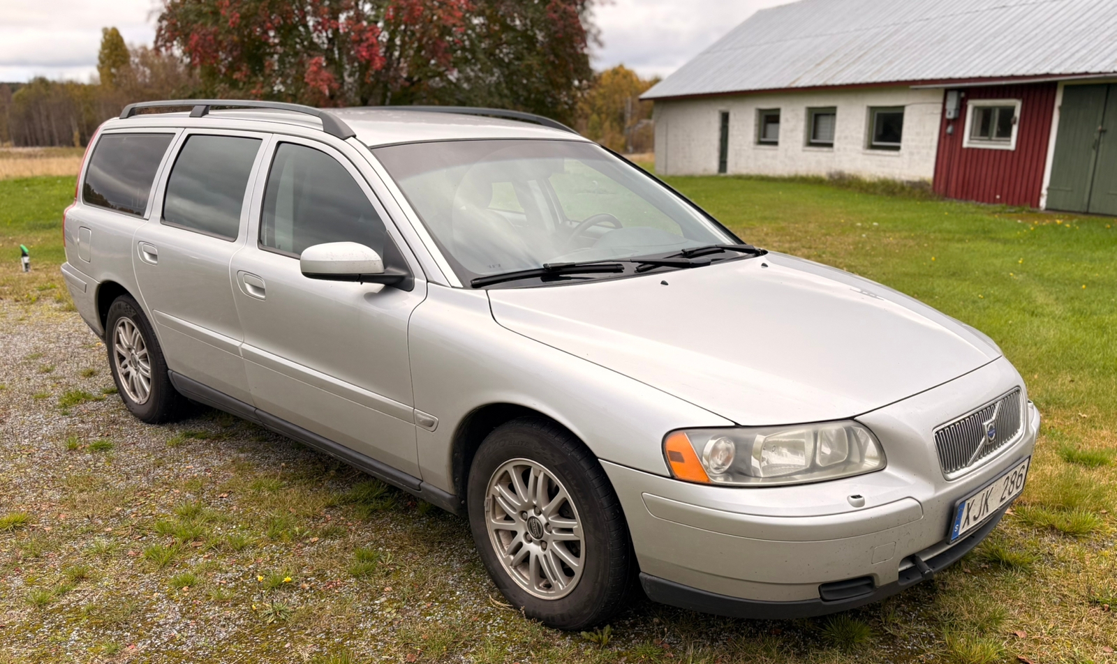 Volvo V70 2.4 Manuell 2006, bild 2/10