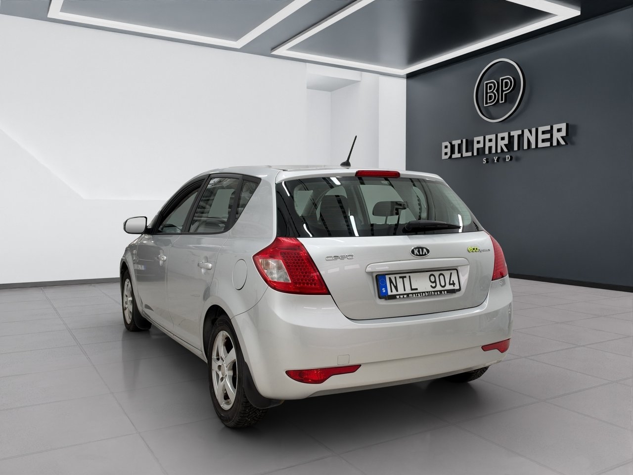 Kia Ceed cee'd 1.6 CRDi ECO 2012, bild 7/10