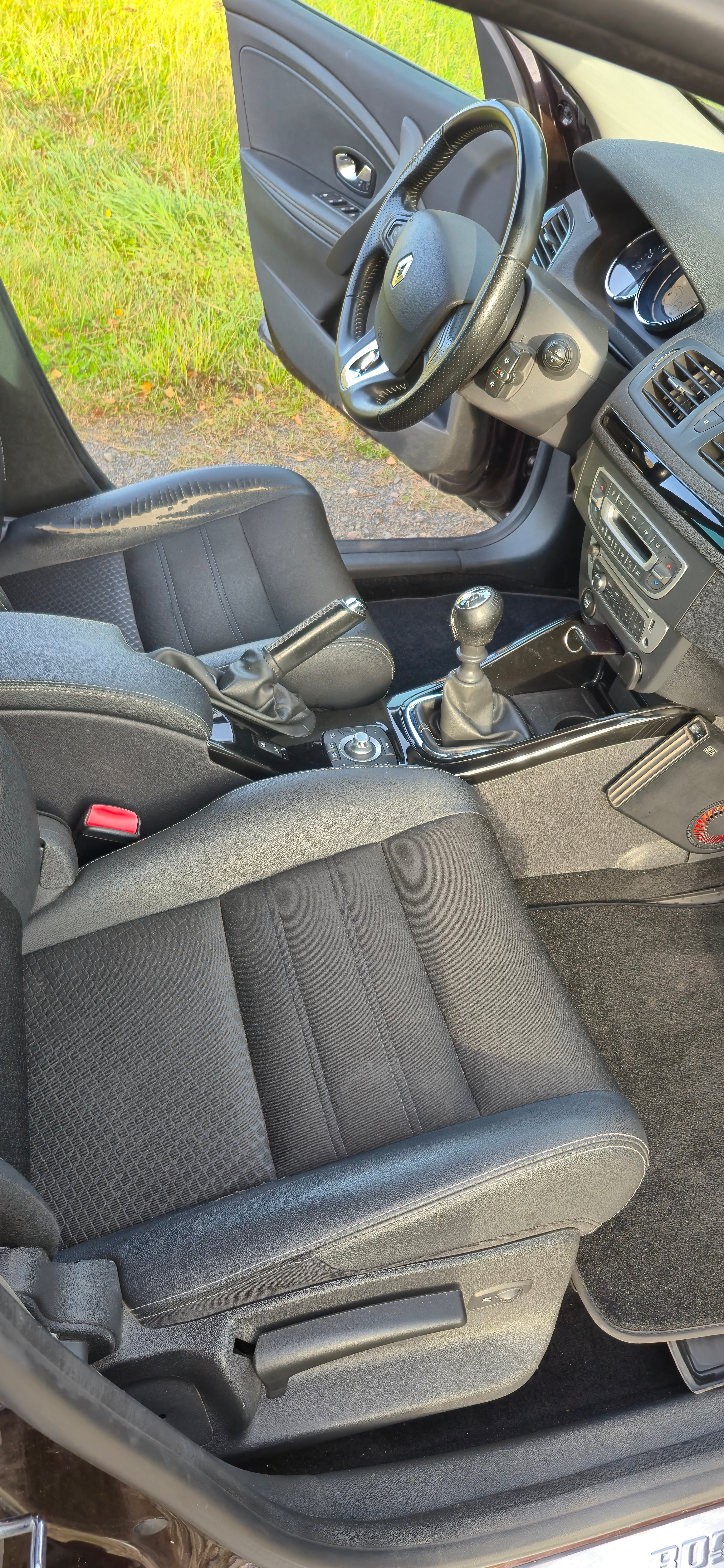 Renault Megane 2014, bild 7/8