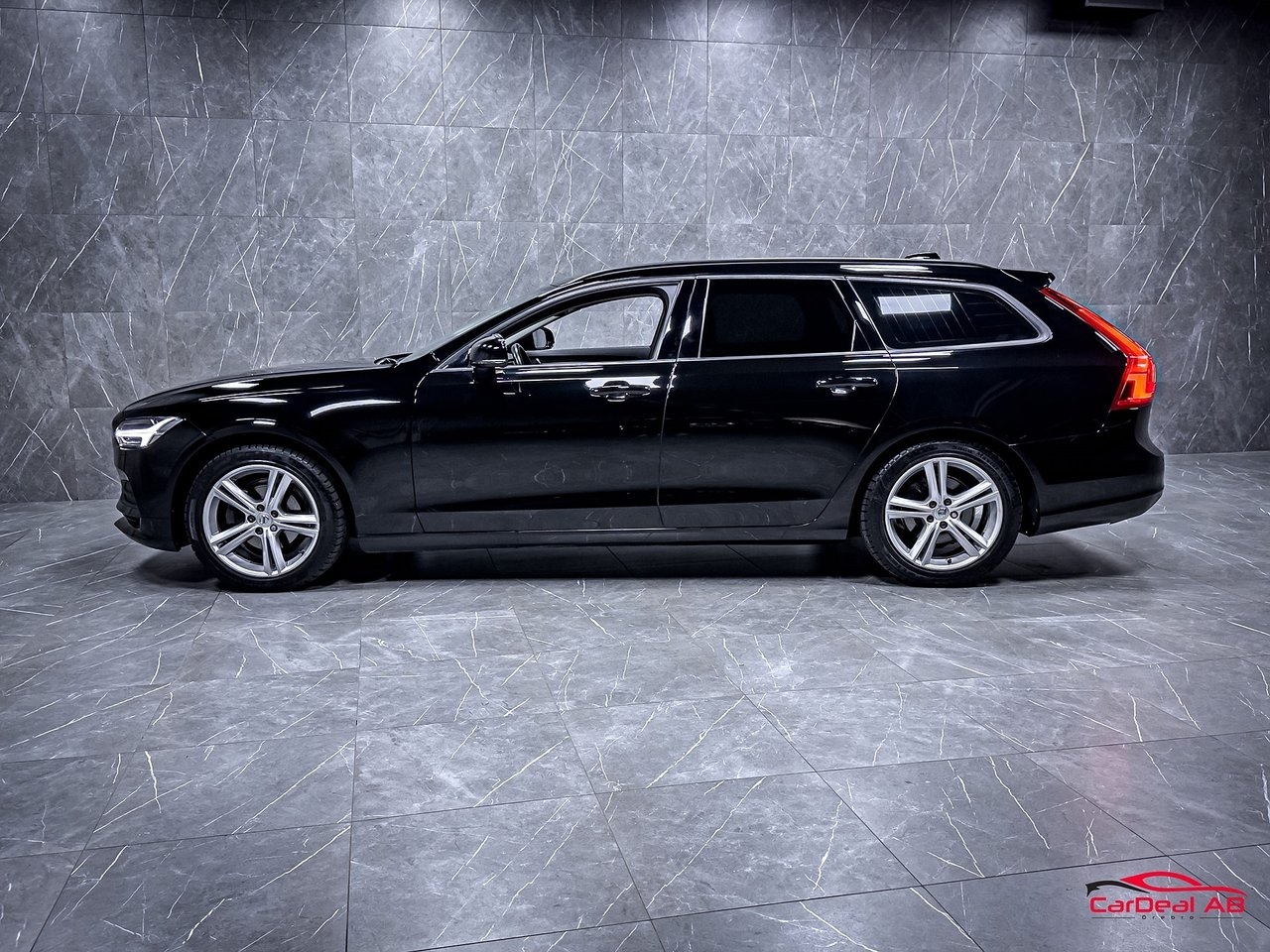 Volvo V90 D3 150hk Kinetic Värmare 2017, bild 4/10