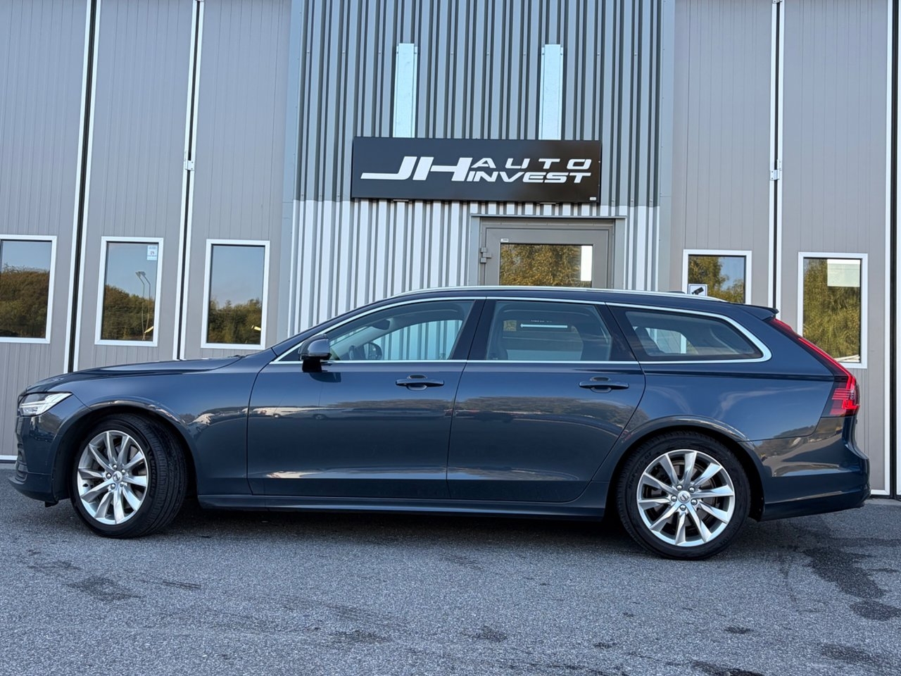 Volvo V90 B4 Momentum Advanced SE 2021, bild 7/10