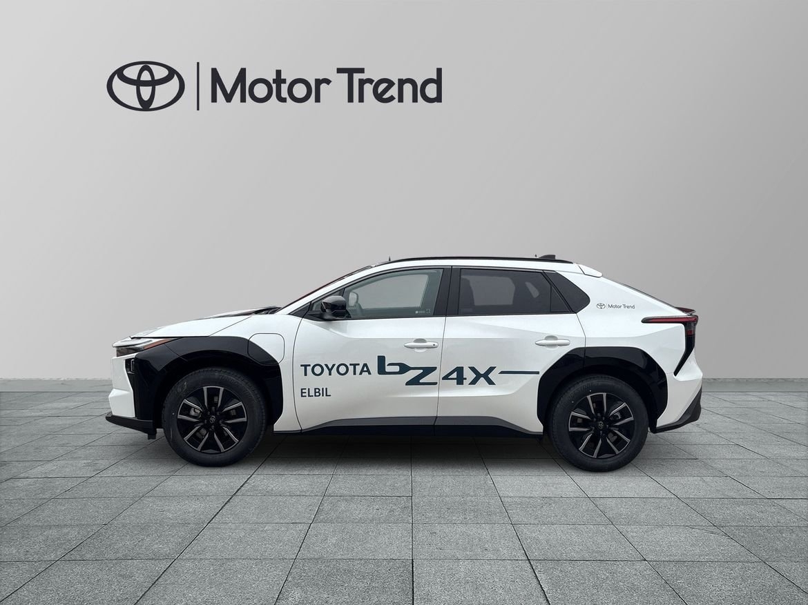 Toyota bZ4X ACTIVE TECH 2025, bild 3/10