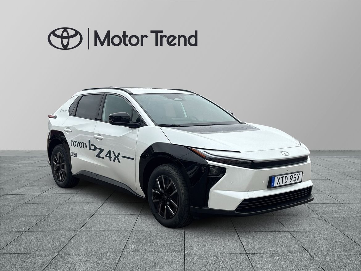 Toyota bZ4X ACTIVE TECH 2025, bild 6/10
