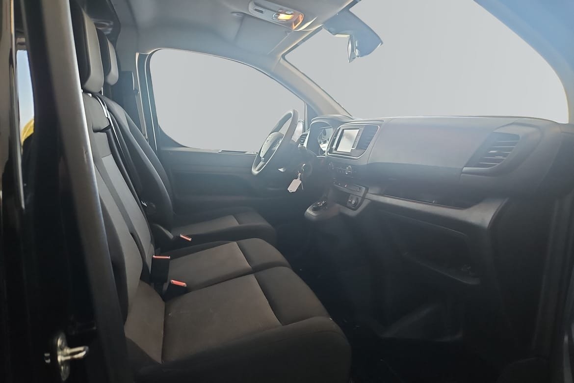 Toyota Proace LONG 2,0D ADB 2023, bild 7/10