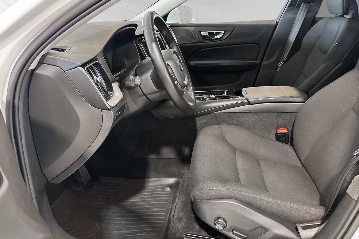 Volvo V60 2022, kuva 7/10