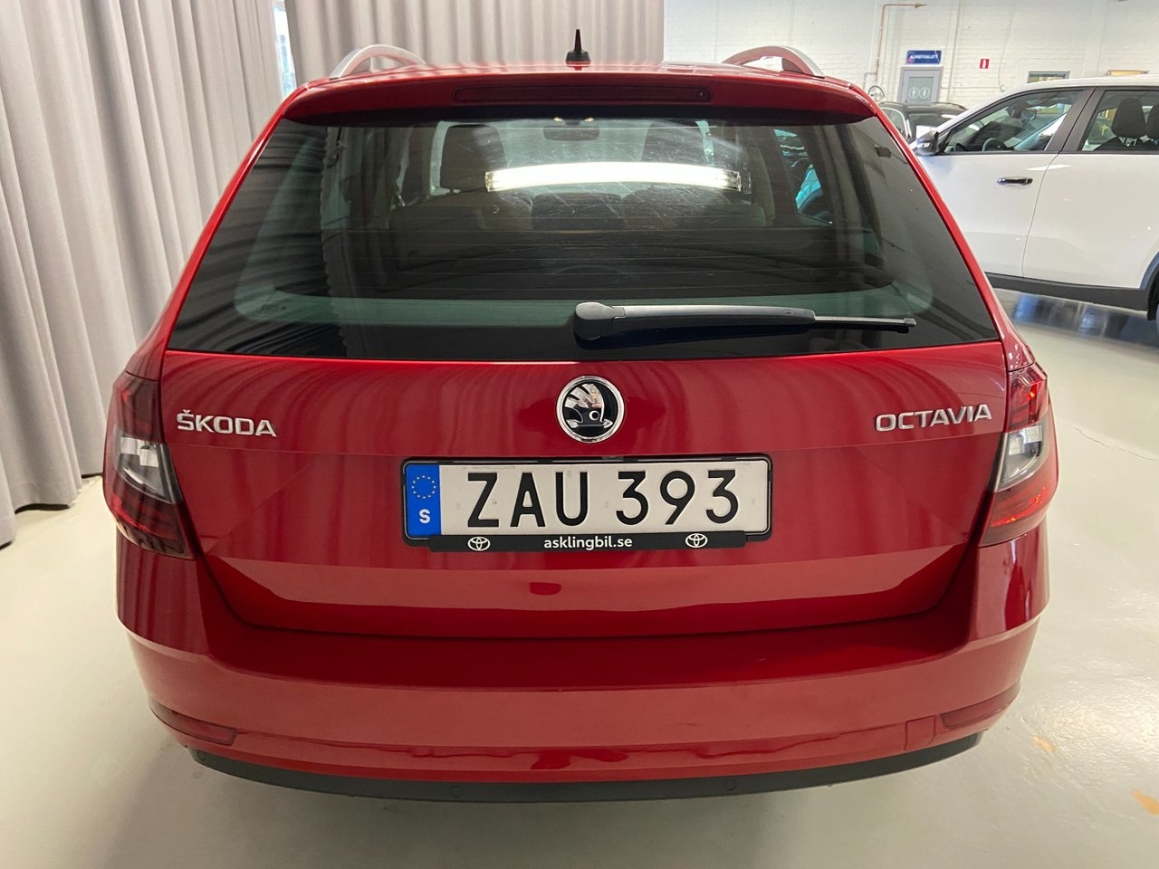 Skoda Octavia 2018, bild 6/10