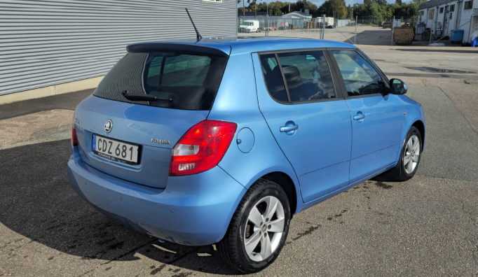 Skoda Fabia 1.2 TSI Manuell 2014, bild 4/10