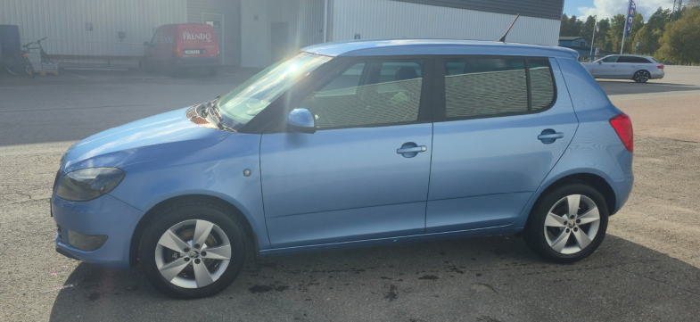 Skoda Fabia 1.2 TSI Manuell 2014, bild 6/10