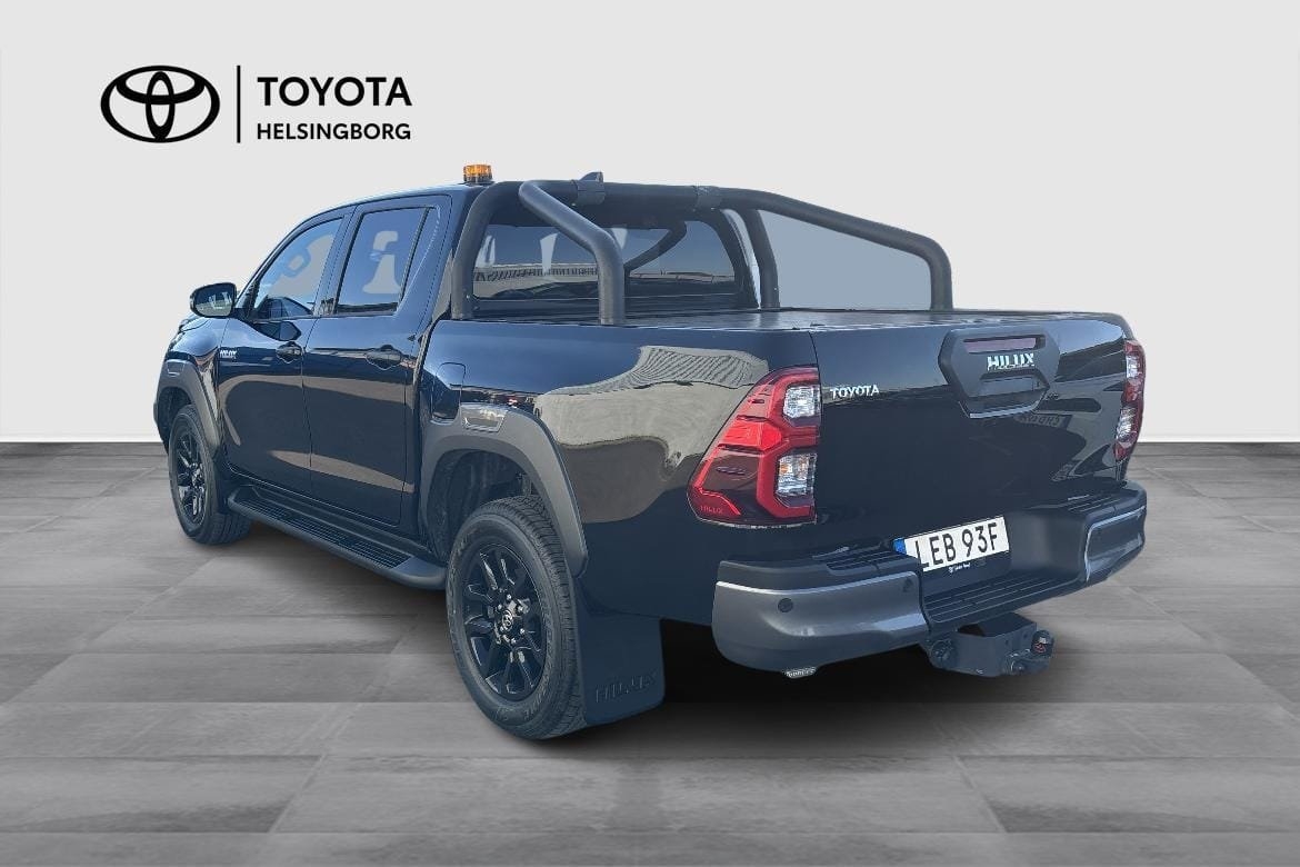 Toyota HiLux D-CAB 2,8 D-4D 2025, bild 6/10