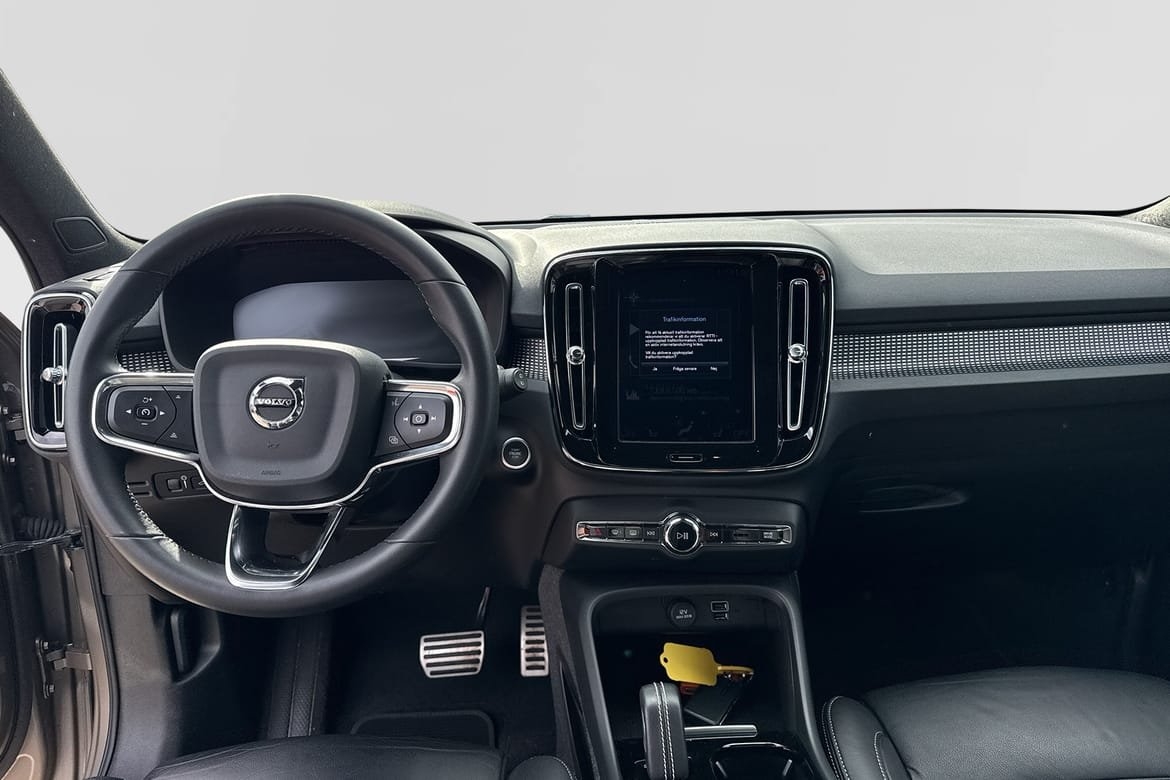 Volvo XC40 Recharge T4 R-Design 2022, bild 5/10