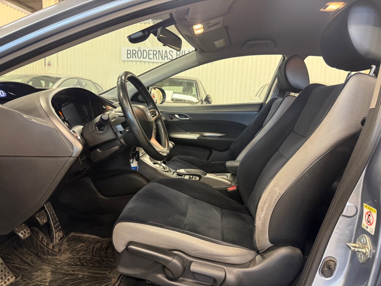 Honda Civic 2007, bild 5/12