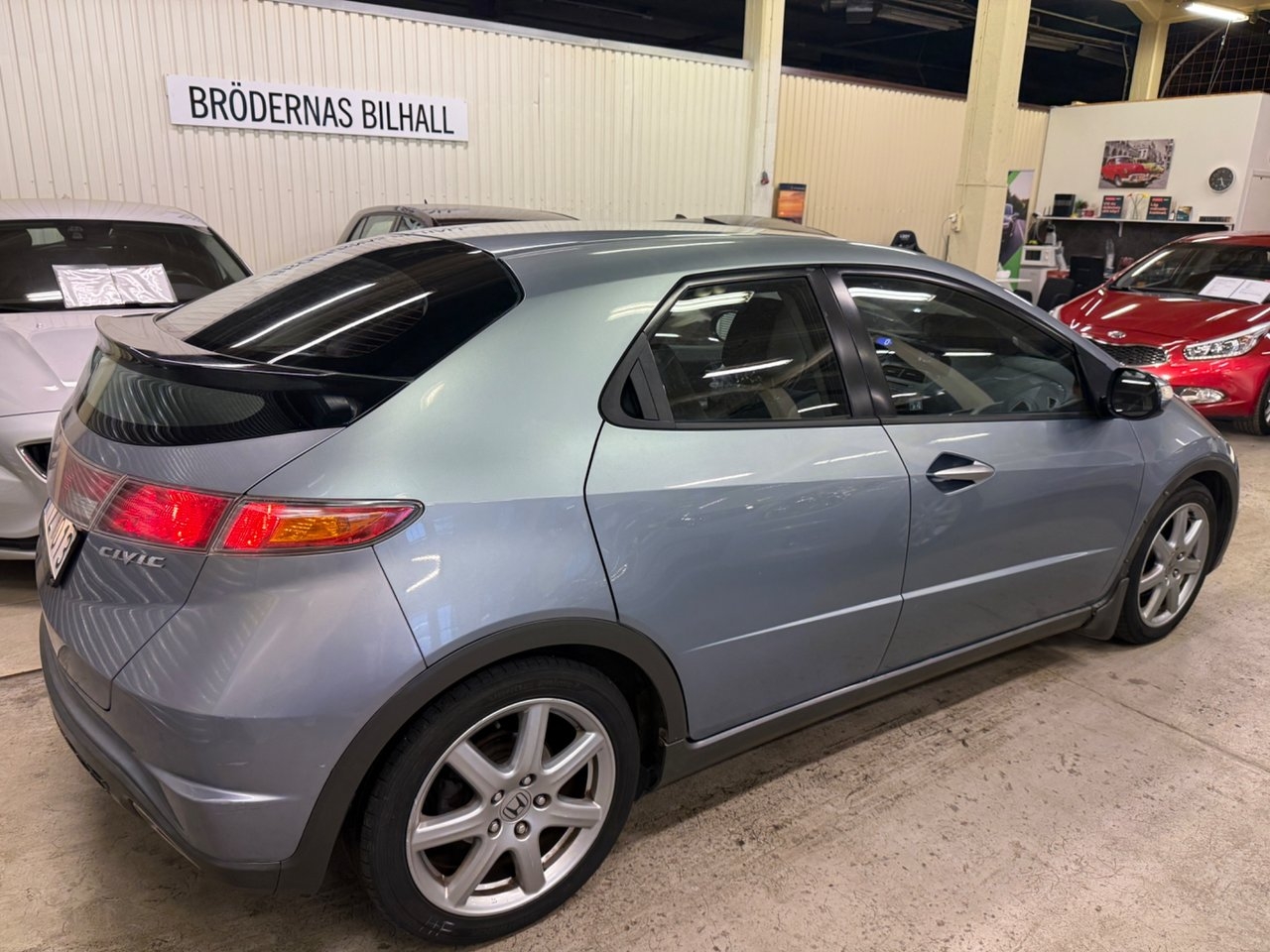 Honda Civic 2007, bild 2/12