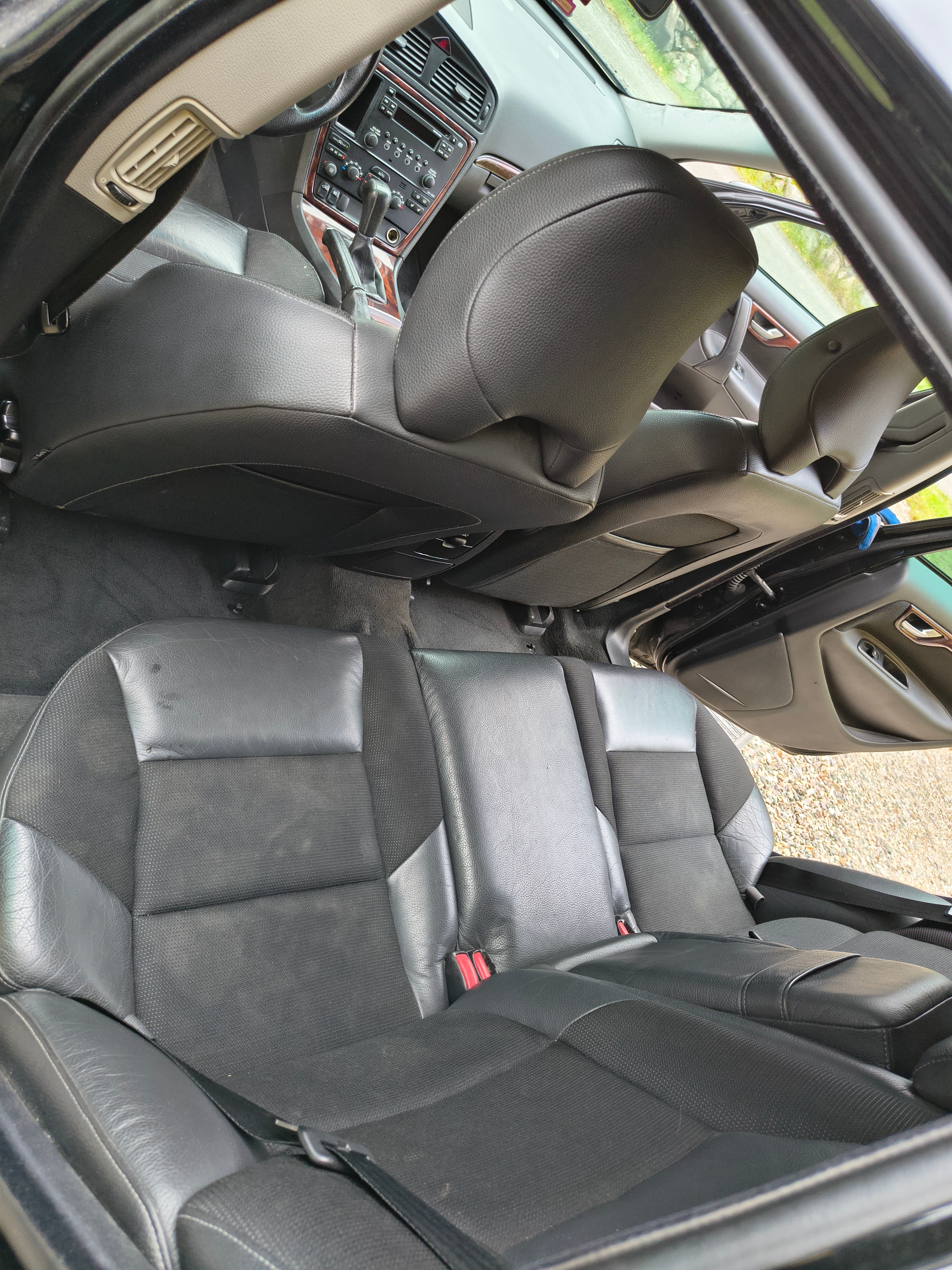 Volvo V70 D5 Manuell 2007, bild 6/7